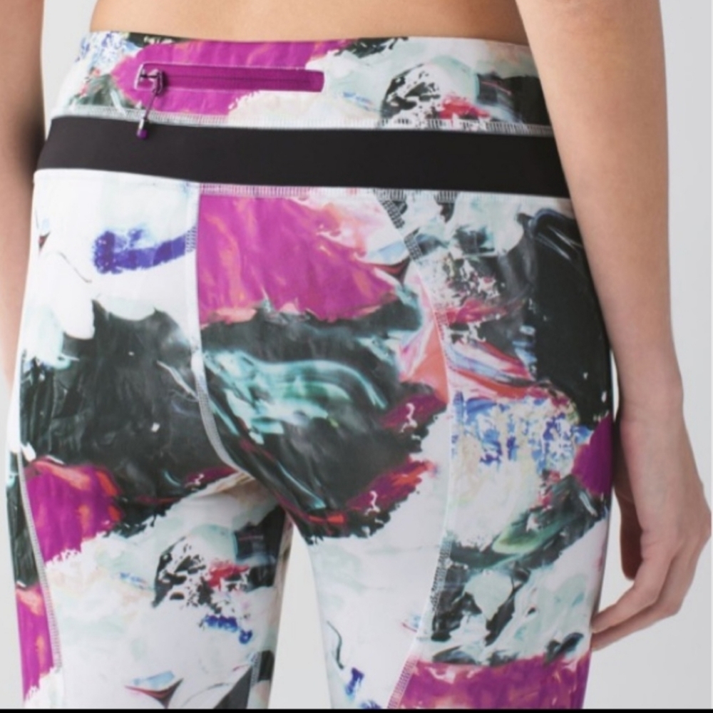 Lululemon Run: Inspire Crop ll Leggings in Pigment Wave multi/black size 6 - Picture 3 of 11